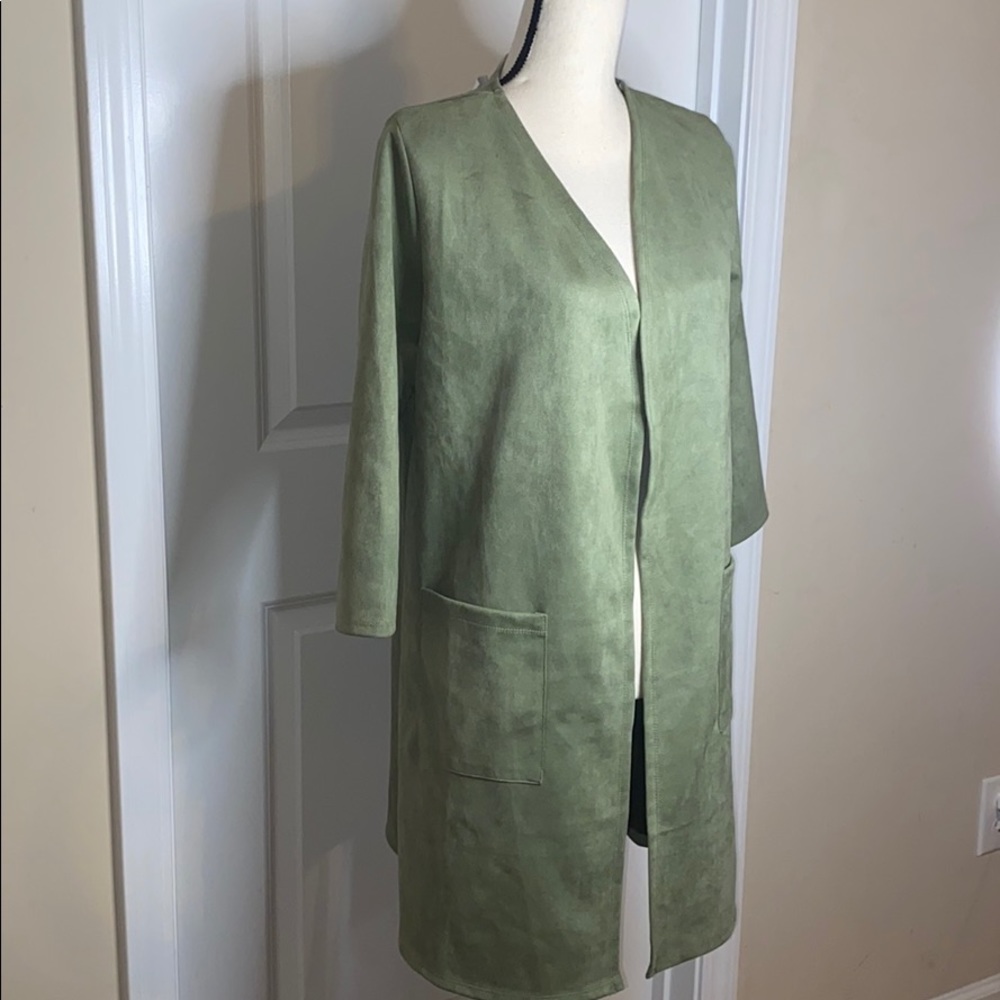 NWT- Olivia Blu Open Tunic Cardigan w/out buttons - Picture 1 of 3